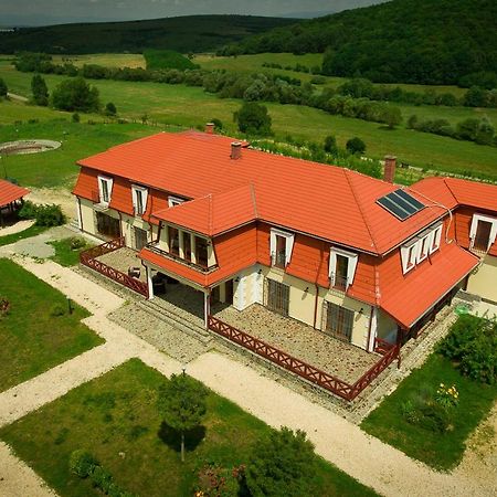 Saciova Hills Bed & Breakfast Bagian luar foto